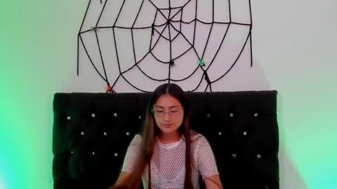 Snapshot of a_sexy_couple__ chatting on November 4, 9:14 pm A Sexy Couple online show from November 4, 9:14 pm