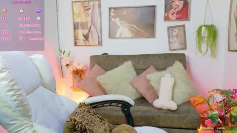 Aamy  online show from January 6, 11:29 pm