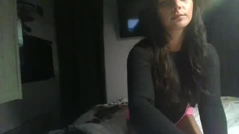 Snapshot of aaaaljj chatting on October 23, 10:14 am Alli online show from October 23, 10:14 am