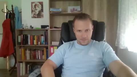 Long distance cumshot online show from September 16, 8:15 am