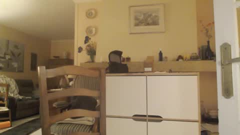 Aalex1717 online show from March 8, 12:00 am