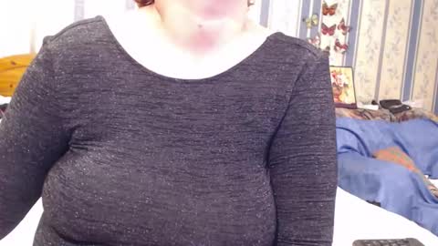 NINA online show from September 23, 7:06 pm