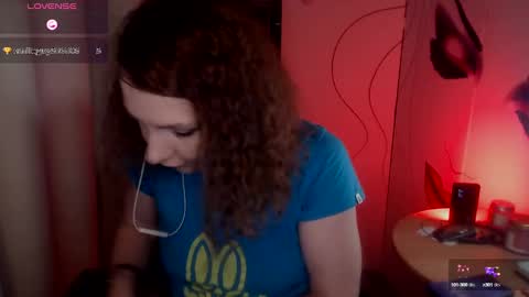 Snapshot of aamazingjoi chatting on January 5, 9:57 pm Katie online show from January 5, 9:57 pm