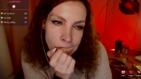 Snapshot of aamazingjoi chatting on January 11, 8:54 am Katie online show from January 11, 8:54 am