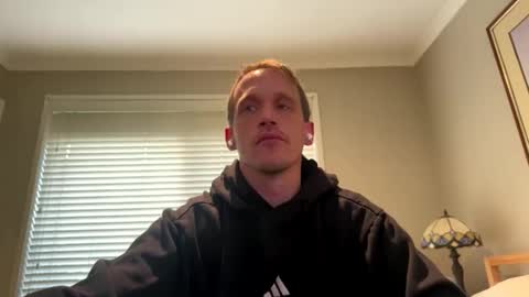 Kris online show from April 19, 7:29 am