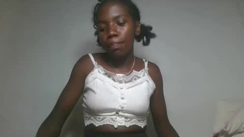 Snapshot of aangevelo chatting on November 13, 10:03 am aangevelo online show from November 13, 10:03 am