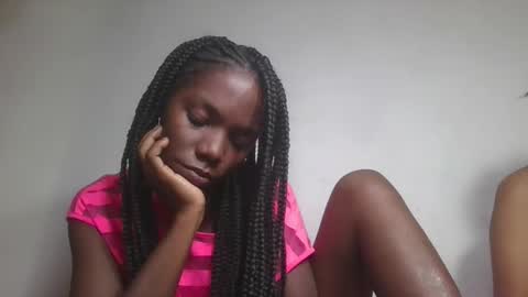 Snapshot of aangevelo chatting on November 15, 11:51 am aangevelo online show from November 15, 11:51 am