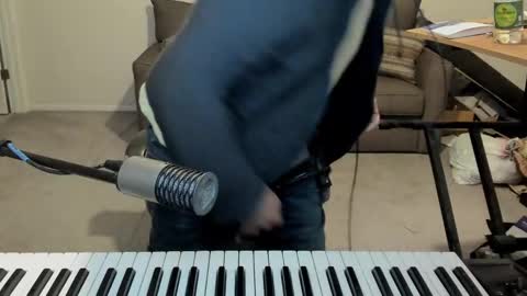 Snapshot of aaroleplayer chatting on February 19, 11:25 pm Aaron online show from February 19, 11:25 pm