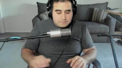 Snapshot of aaroleplayer chatting on March 9, 9:14 pm Aaron online show from March 9, 9:14 pm