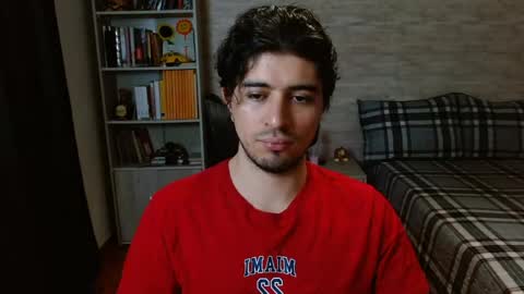 Aaron online show from May 3, 8:04 pm