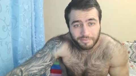 Snapshot of aaron_royal chatting on December 25, 5:58 pm Davin tayl online show from December 25, 5:58 pm