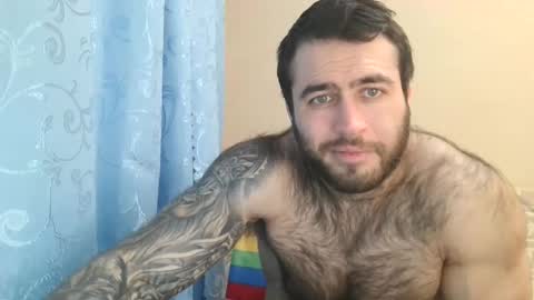 Snapshot of aaron_royal chatting on December 27, 6:42 pm Davin tayl online show from December 27, 6:42 pm