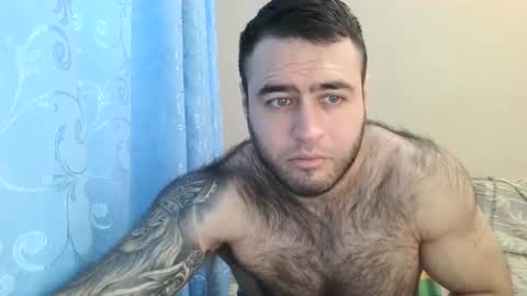 Snapshot of aaron_royal chatting on January 31, 8:01 am Davin tayl online show from January 31, 8:01 am