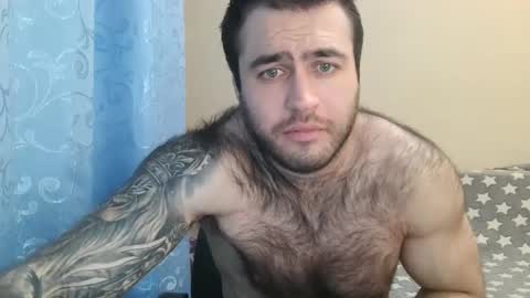 Snapshot of aaron_royal chatting on March 6, 5:54 pm Davin tayl online show from March 6, 5:54 pm