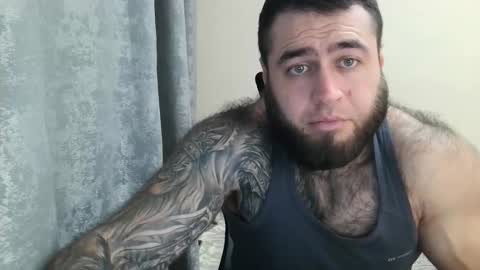 Snapshot of aaron_royal chatting on September 10, 4:40 pm Davin tayl online show from September 10, 4:40 pm