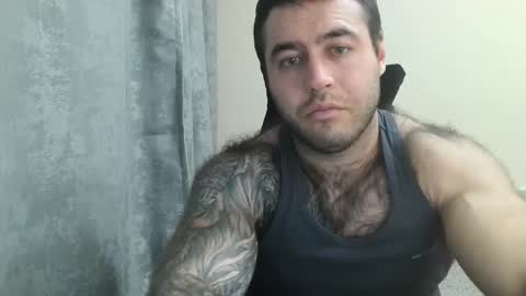 Snapshot of aaron_royal chatting on September 30, 5:18 pm Davin tayl online show from September 30, 5:18 pm