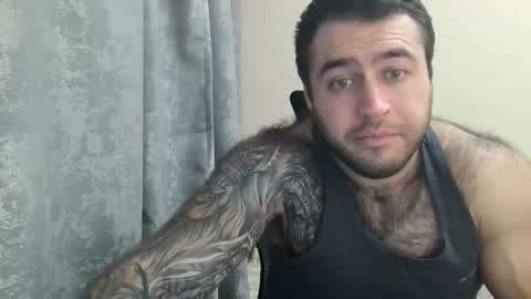 Snapshot of aaron_royal chatting on October 3, 4:37 pm Davin tayl online show from October 3, 4:37 pm