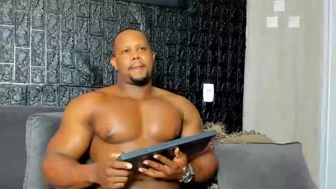 Aaron online show from September 26, 11:03 am