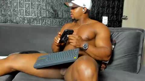 Aaron online show from September 27, 9:25 am