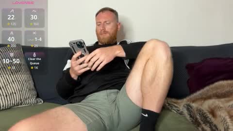 Scrufffypup online show from September 10, 1:55 pm