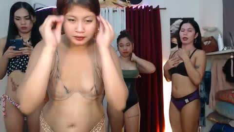 jha kris rhea  nicole medusa online show from April 11, 3:33 am