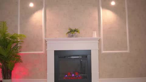 Snapshot of abbela_white chatting on October 28, 6:39 am Alexa online show from October 28, 6:39 am