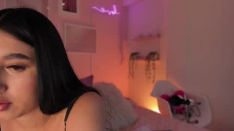 Snapshot of abbie_foxxx chatting on January 19, 2:57 am abbie online show from January 19, 2:57 am