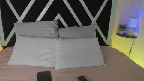 Snapshot of abbie_foxxx chatting on November 5, 2:33 am abbie online show from November 5, 2:33 am