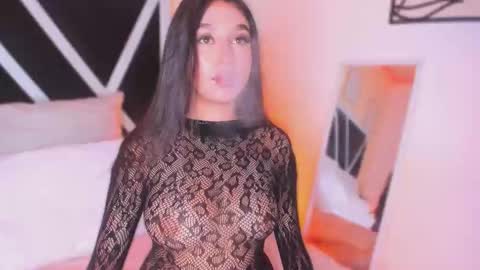 Snapshot of abbie_foxxx chatting on November 11, 3:17 am abbie online show from November 11, 3:17 am