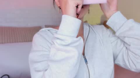 Snapshot of abbie_foxxx chatting on November 25, 2:44 am abbie online show from November 25, 2:44 am