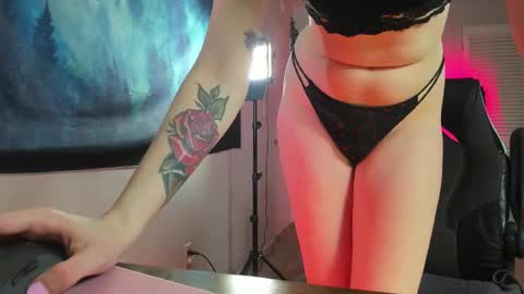 Snapshot of abbiemorganxx chatting on September 26, 12:47 am Abbie Morgan online show from September 26, 12:47 am