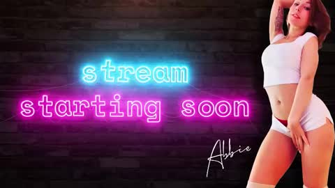 Snapshot of abbienextdoor chatting on November 26, 12:11 am Abbie online show from November 26, 12:11 am