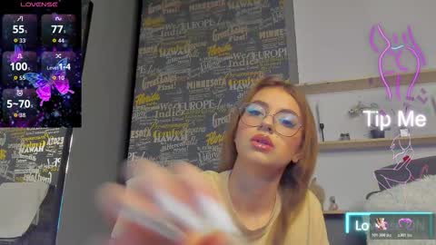 Snapshot of abbieraye chatting on October 17, 5:26 pm abbieraye online show from October 17, 5:26 pm