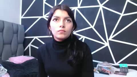 Snapshot of abby_and_chriss18 chatting on January 18, 2:58 am Abby y Crhiss online show from January 18, 2:58 am