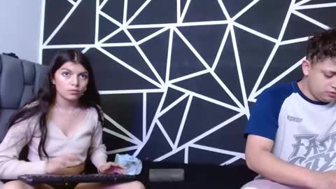 Snapshot of abby_and_chriss18 chatting on January 25, 2:47 am Abby y Crhiss online show from January 25, 2:47 am