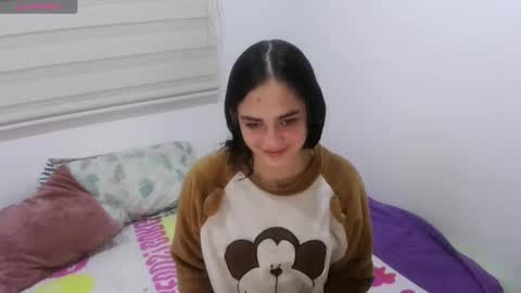 Snapshot of abby_jensen chatting on October 31, 3:07 am abby jense online show from October 31, 3:07 am