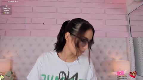 Snapshot of abby_joule chatting on November 13, 3:00 pm Abby online show from November 13, 3:00 pm