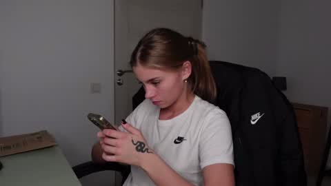 Snapshot of abby_laker chatting on January 8, 9:01 pm ABBY LAKER online show from January 8, 9:01 pm