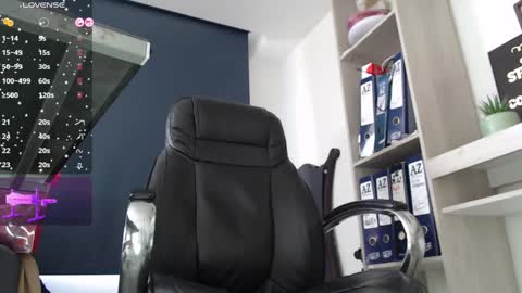 Snapshot of abby_taylorr_ chatting on March 5, 5:08 pm Vannesa online show from March 5, 5:08 pm