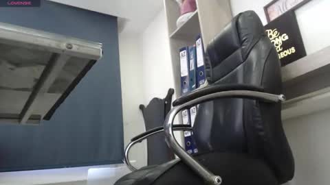 Snapshot of abby_taylorr_ chatting on September 18, 11:12 am Vannesa online show from September 18, 11:12 am