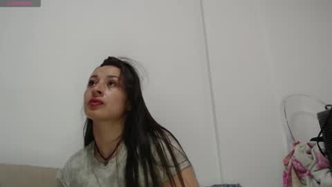 Snapshot of abby_taylorr_ chatting on November 22, 11:20 am Vannesa online show from November 22, 11:20 am