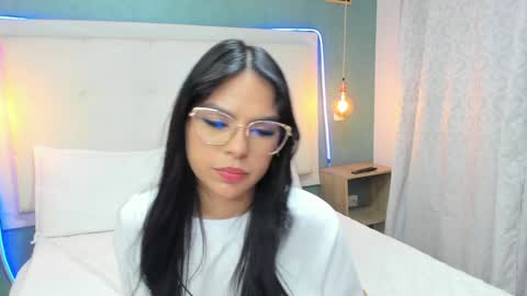 Abby Dixon  online show from December 14, 6:56 am