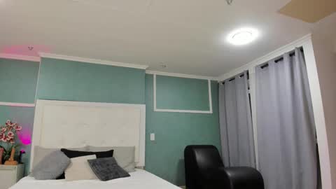 Abby Dixon  online show from February 14, 11:51 am