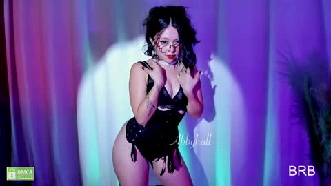 Snapshot of abbyhall__ chatting on December 27, 1:11 am INSTAGRAM abby hall82 online show from December 27, 1:11 am