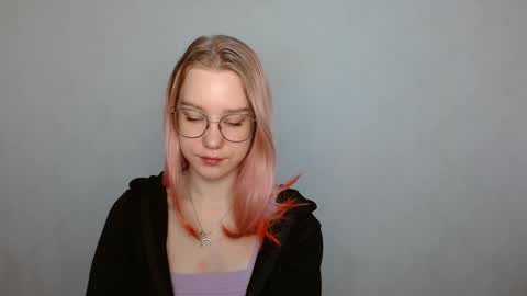 Abby Lovense is active online show from December 13, 8:41 am