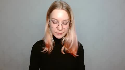 Abby Lovense is active online show from January 7, 12:09 pm