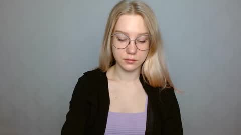 Abby Lovense is active online show from January 26, 8:57 am