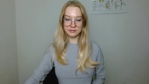 Abby Lovense is active online show from September 13, 8:58 am