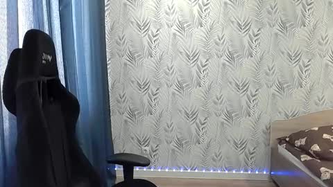 Snapshot of abbysal_blade chatting on January 27, 5:14 am abbysal_blade online show from January 27, 5:14 am