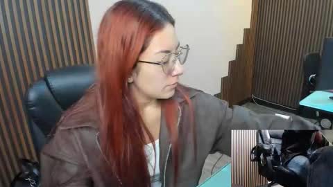 Abby Stones online show from December 1, 11:26 am